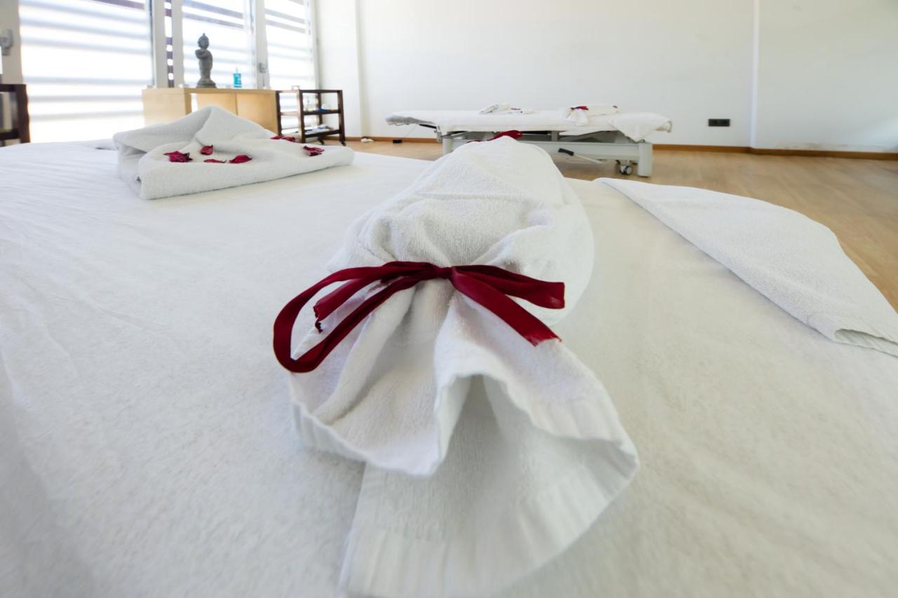 Hotel Thalasso Cantabrico Las Sirenas 4 Superior Viveiro Bagian luar foto