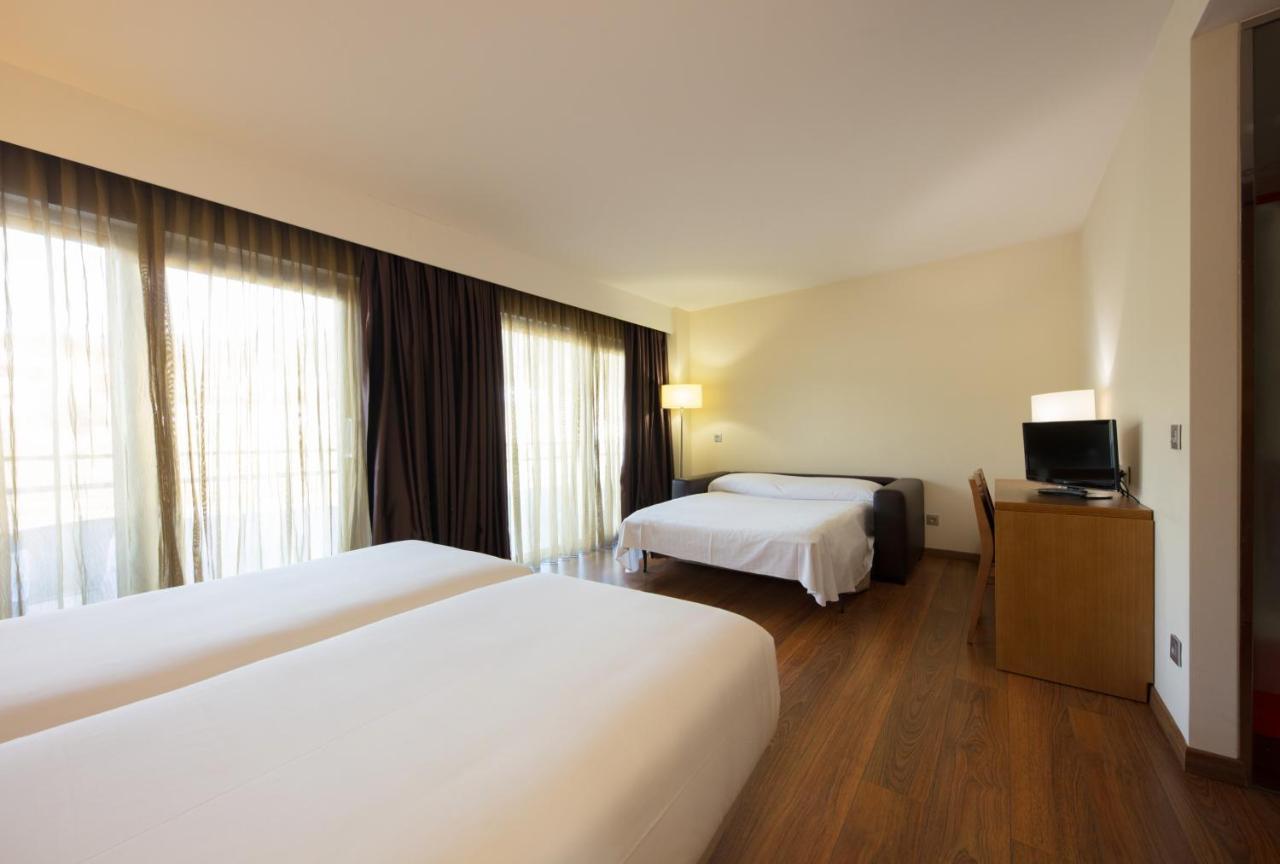 Hotel Thalasso Cantabrico Las Sirenas 4 Superior Viveiro Bagian luar foto