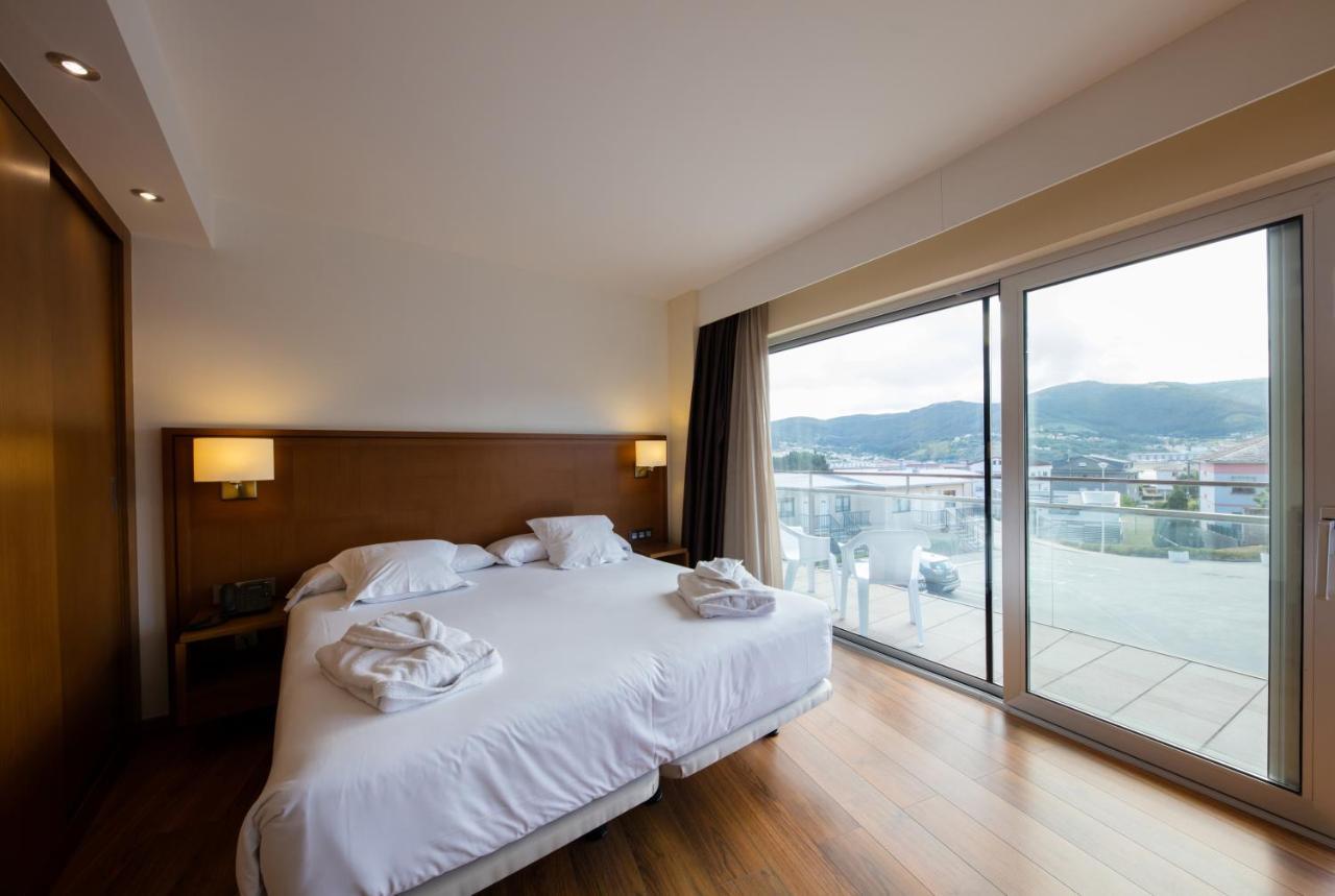 Hotel Thalasso Cantabrico Las Sirenas 4 Superior Viveiro Bagian luar foto